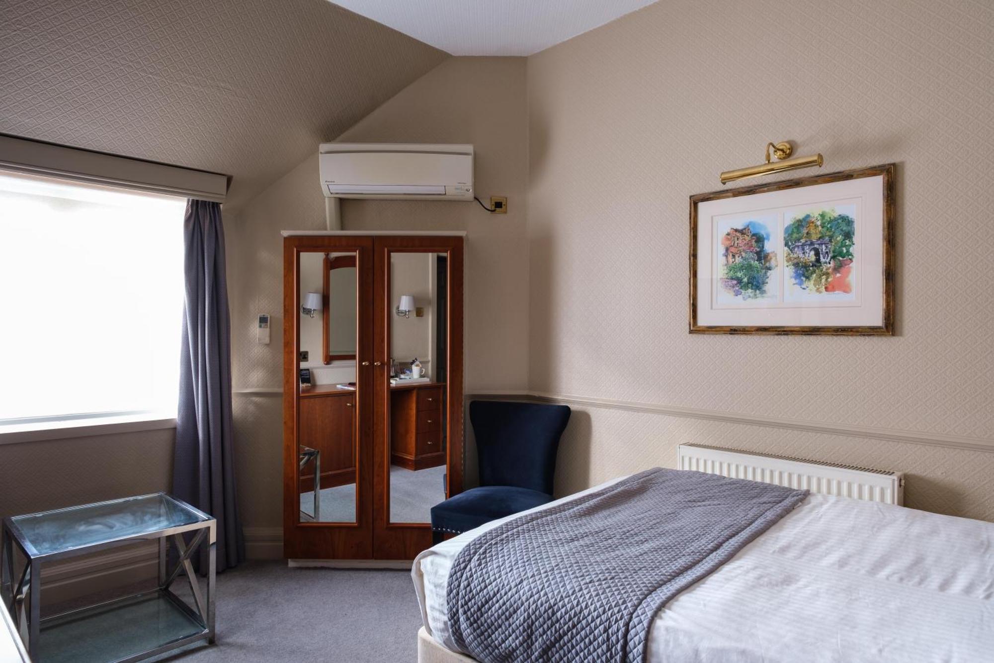 Moor Hall Hotel & Spa Саттон-Колдфилд Номер фото